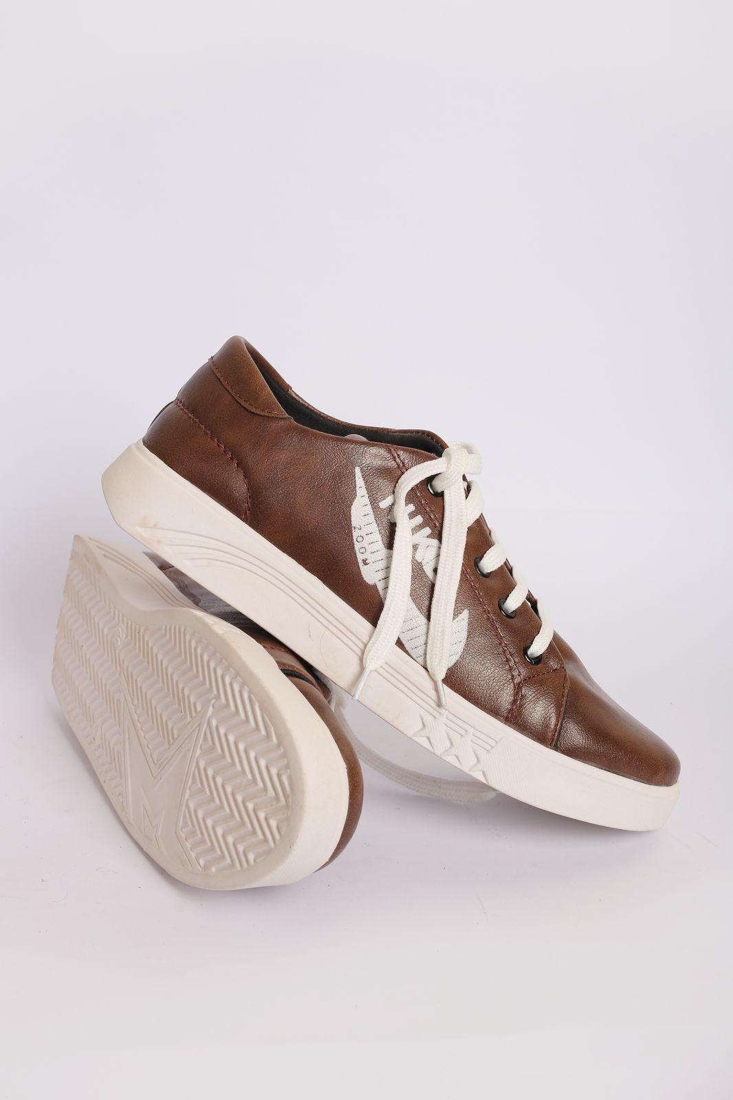 Stylish Men's Brown Synthetic Leather Sneakers - Casual Comfort